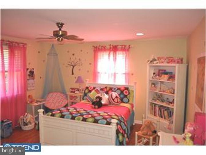 304 East Fiedler Road Ambler, PA 19002 - Photo 18 of 25 Gallery Image 18