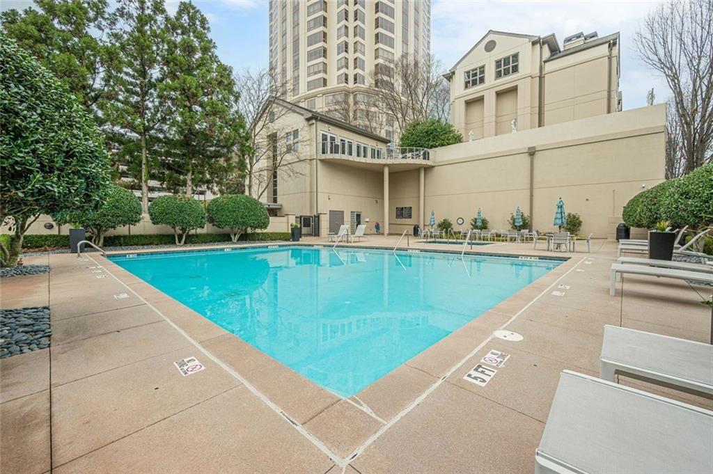 3475 Oak Valley Road Northeast, Unit 930 Atlanta, GA 30326 - Photo 16 of 65