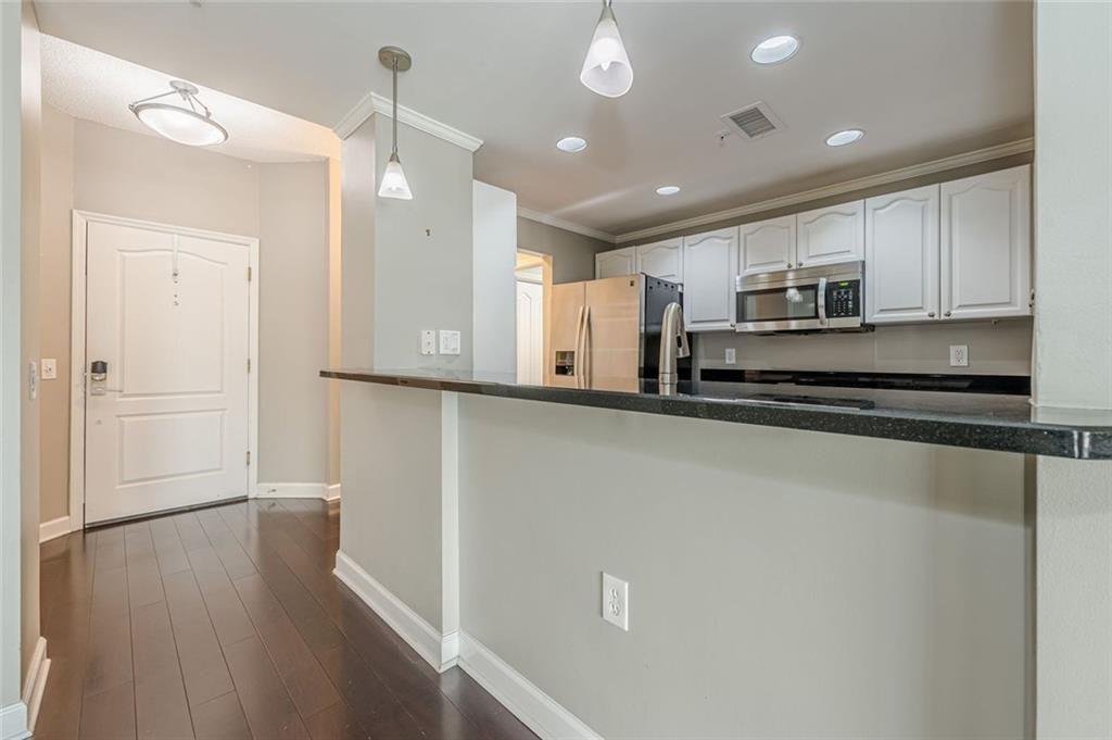 3475 Oak Valley Road Northeast, Unit 930 Atlanta, GA 30326 - Photo 36 of 65