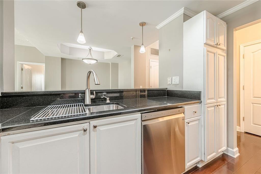 3475 Oak Valley Road Northeast, Unit 930 Atlanta, GA 30326 - Photo 41 of 65