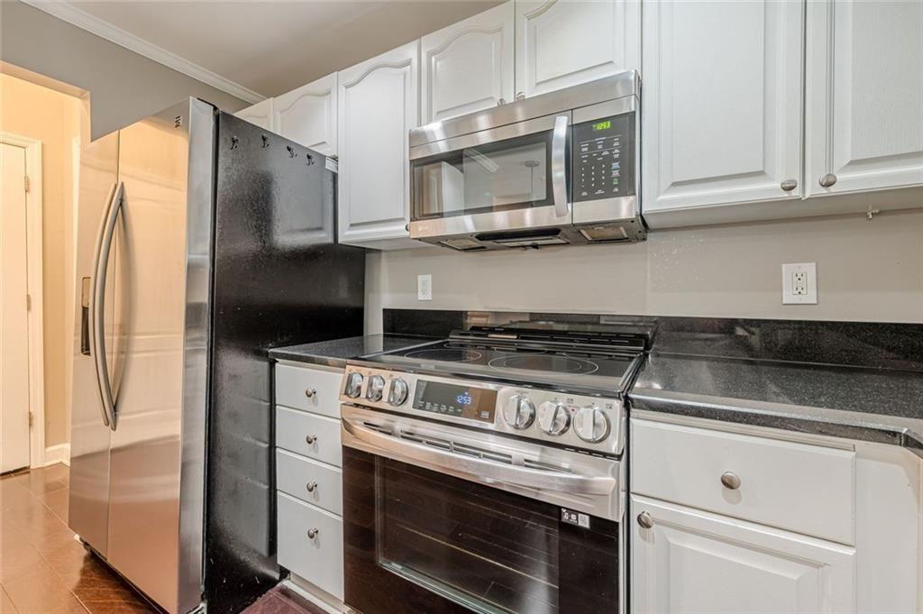 3475 Oak Valley Road Northeast, Unit 930 Atlanta, GA 30326 - Photo 42 of 65