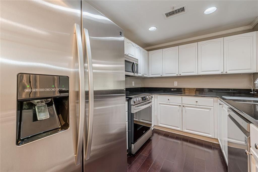 3475 Oak Valley Road Northeast, Unit 930 Atlanta, GA 30326 - Photo 43 of 65