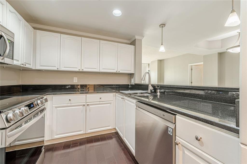 3475 Oak Valley Road Northeast, Unit 930 Atlanta, GA 30326 - Photo 44 of 65