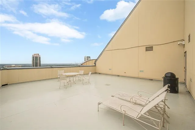$339,000 | 3475 Oak Valley Road Northeast, Unit 930, Atlanta, GA 30326