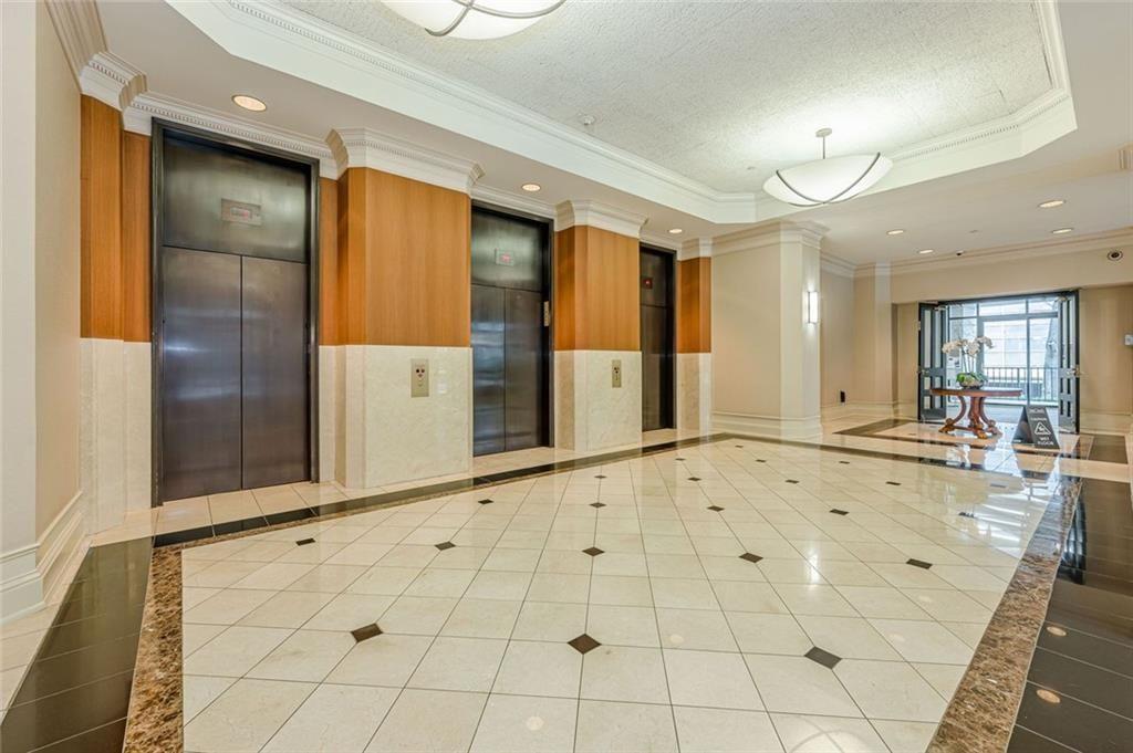 3475 Oak Valley Road Northeast, Unit 930 Atlanta, GA 30326 - Photo 9 of 65