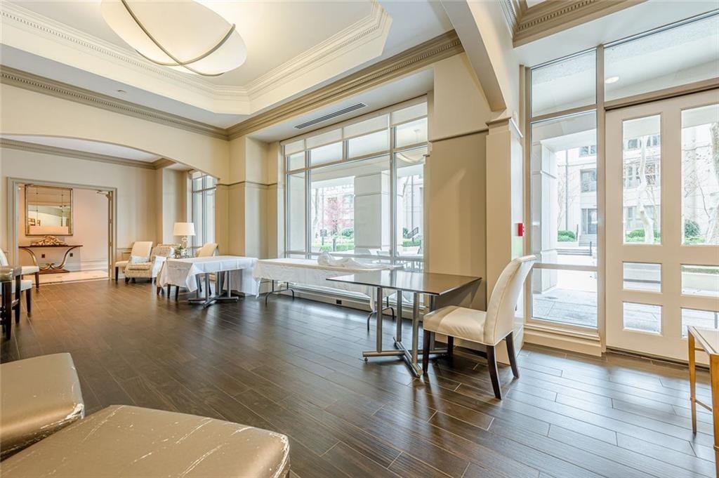 3475 Oak Valley Road Northeast, Unit 930 Atlanta, GA 30326 - Photo 10 of 65