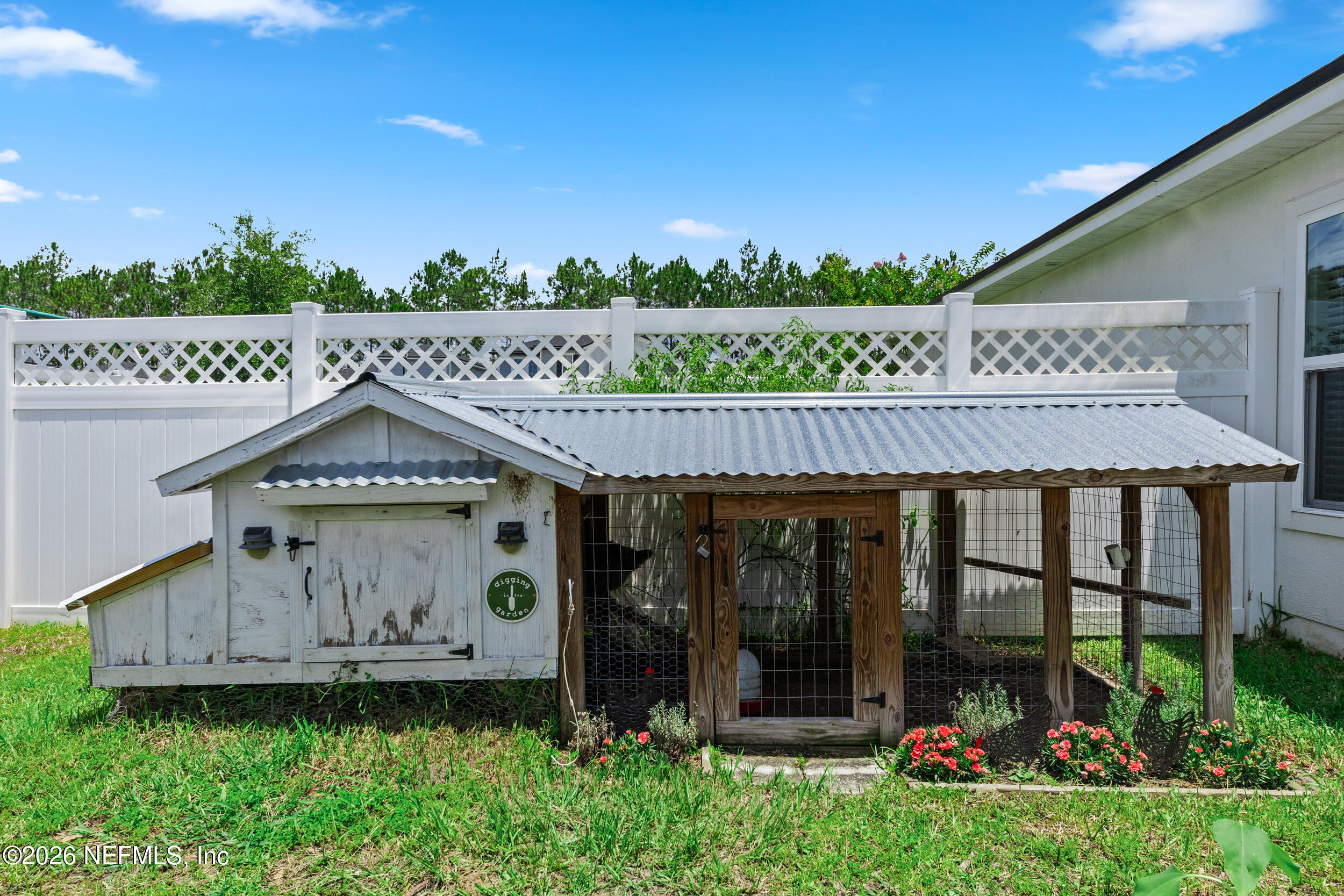 396 Meadow Ridge Drive St. Augustine, FL 32092 - Photo 32 of 48 Garden/Chicken Spot