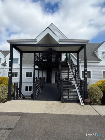 $459,000 | 622 Popes Island Road, Unit 622, Milford, CT 06461