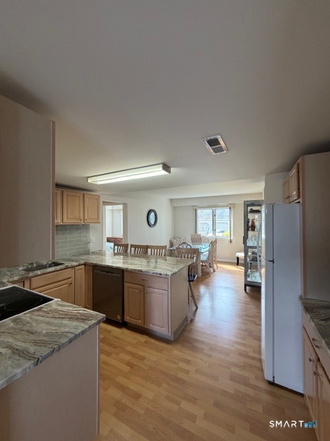 622 Popes Island Road, Unit 622 Milford, CT 06461 - Photo 4 of 14