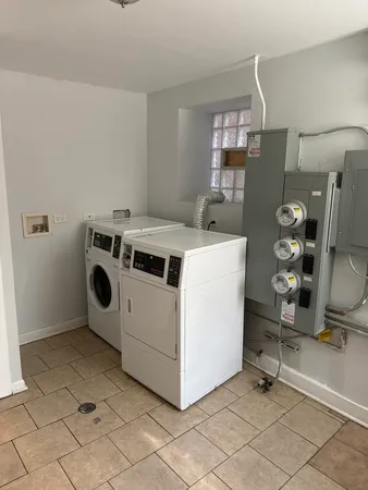 $2,500 | 6344 South Eberhart Avenue, Unit 1, Chicago, IL 60637