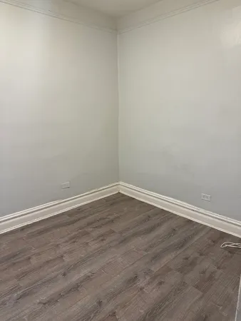 $2,500 | 6344 South Eberhart Avenue, Unit 1, Chicago, IL 60637