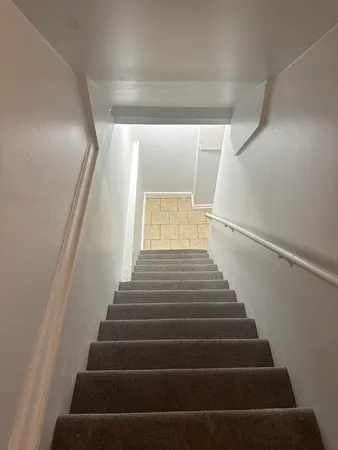 $2,500 | 6344 South Eberhart Avenue, Unit 1, Chicago, IL 60637
