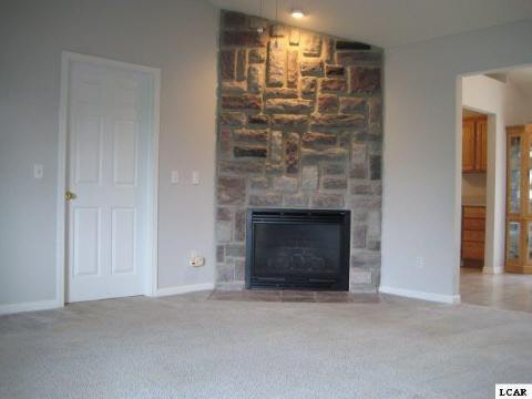 1939 Joy Road Adrian, MI 49221 - Photo 5 of 11 952839-4.JPG