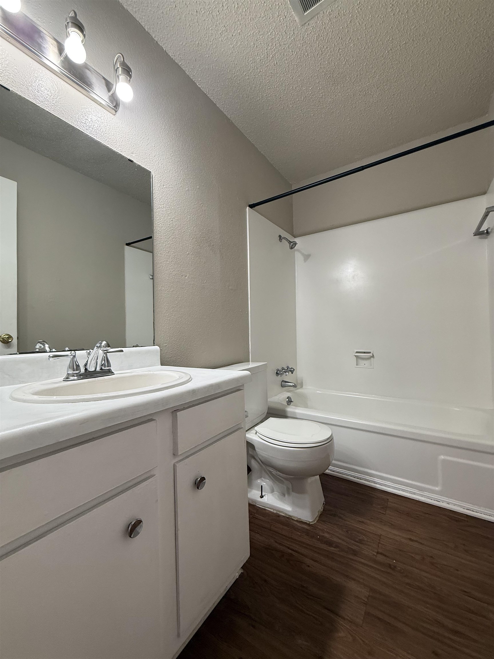 5850 Calder Avenue, Unit 213 Beaumont, TX 77706 - Photo 8 of 11