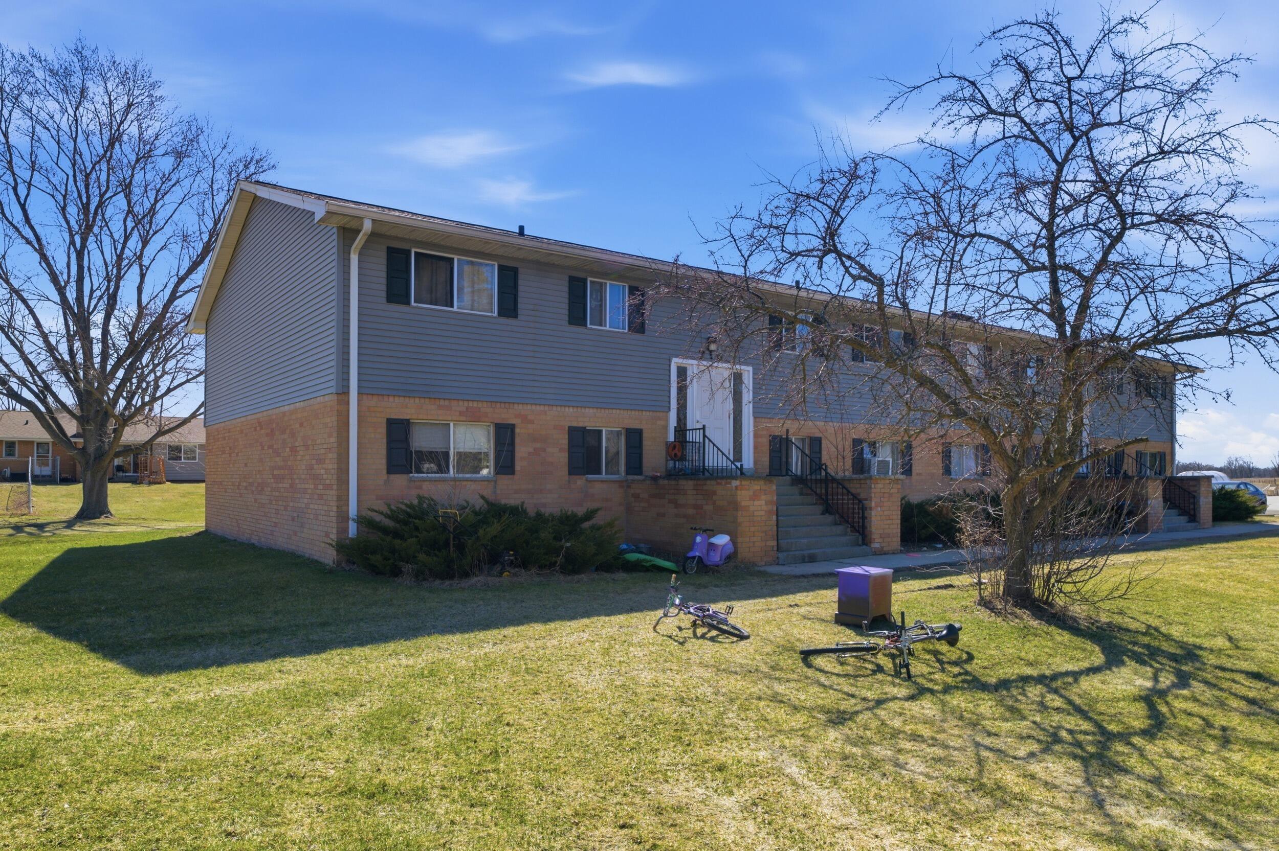 717 Maple Street Palmyra, WI 53156 - Photo 3 of 15 2