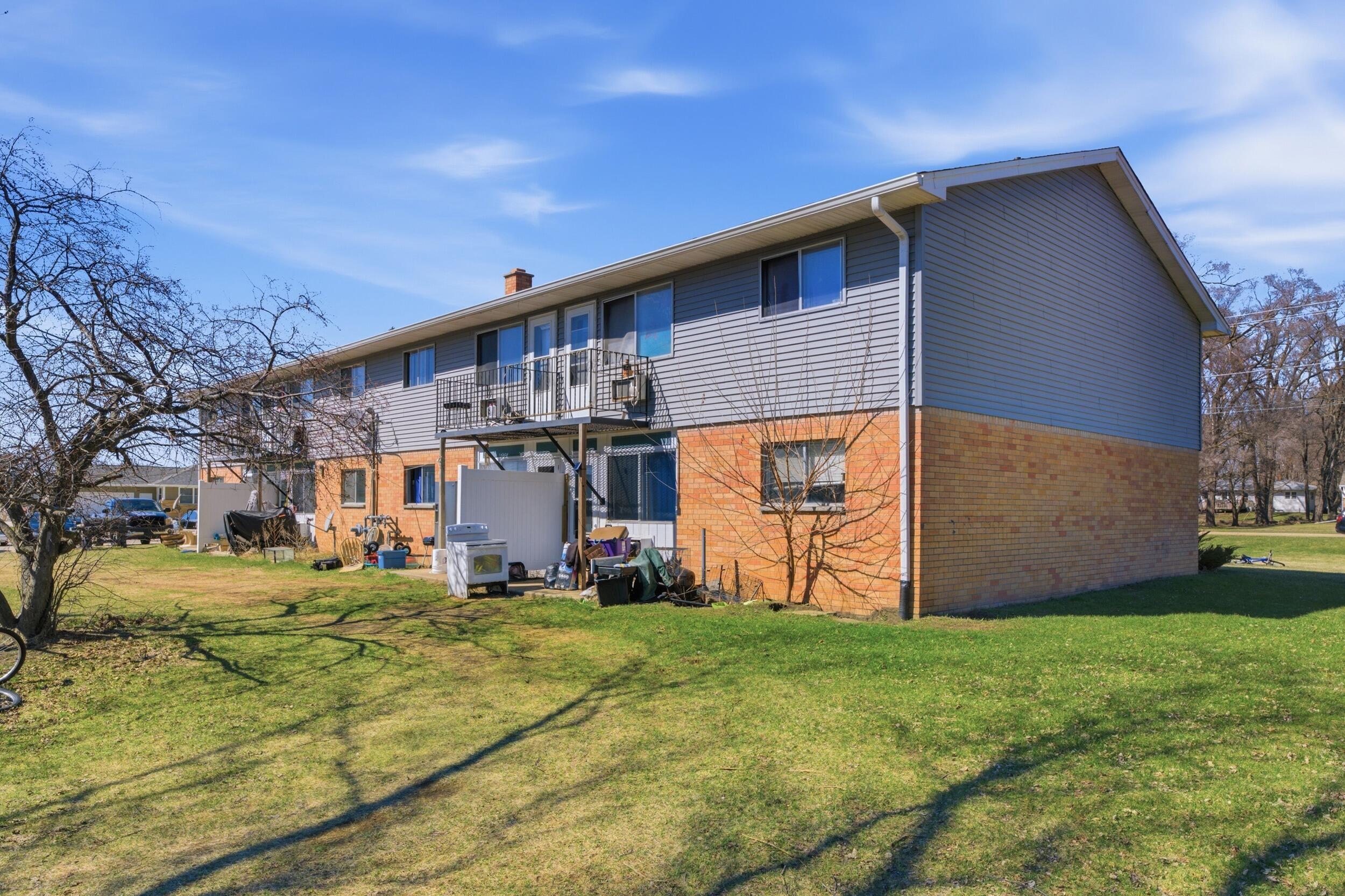 717 Maple Street Palmyra, WI 53156 - Photo 5 of 15 4