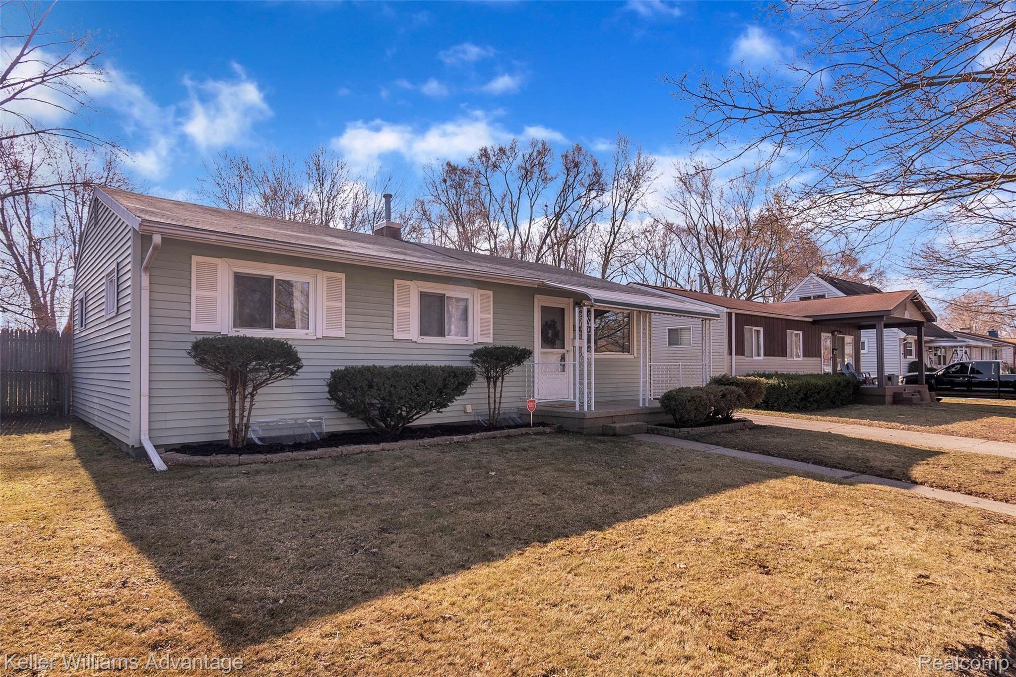 1376 Rambling Road Ypsilanti, MI 48198 - Photo 2 of 40 02-1376 Rambling Rd-WindowStill-Real-Estate-Photography-2.jpg