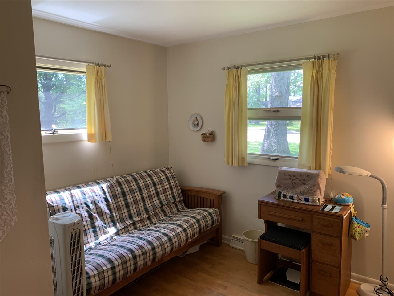 811 Westminster Road Traverse City, MI 49686 - Photo 19 of 32 1863627-18.JPG