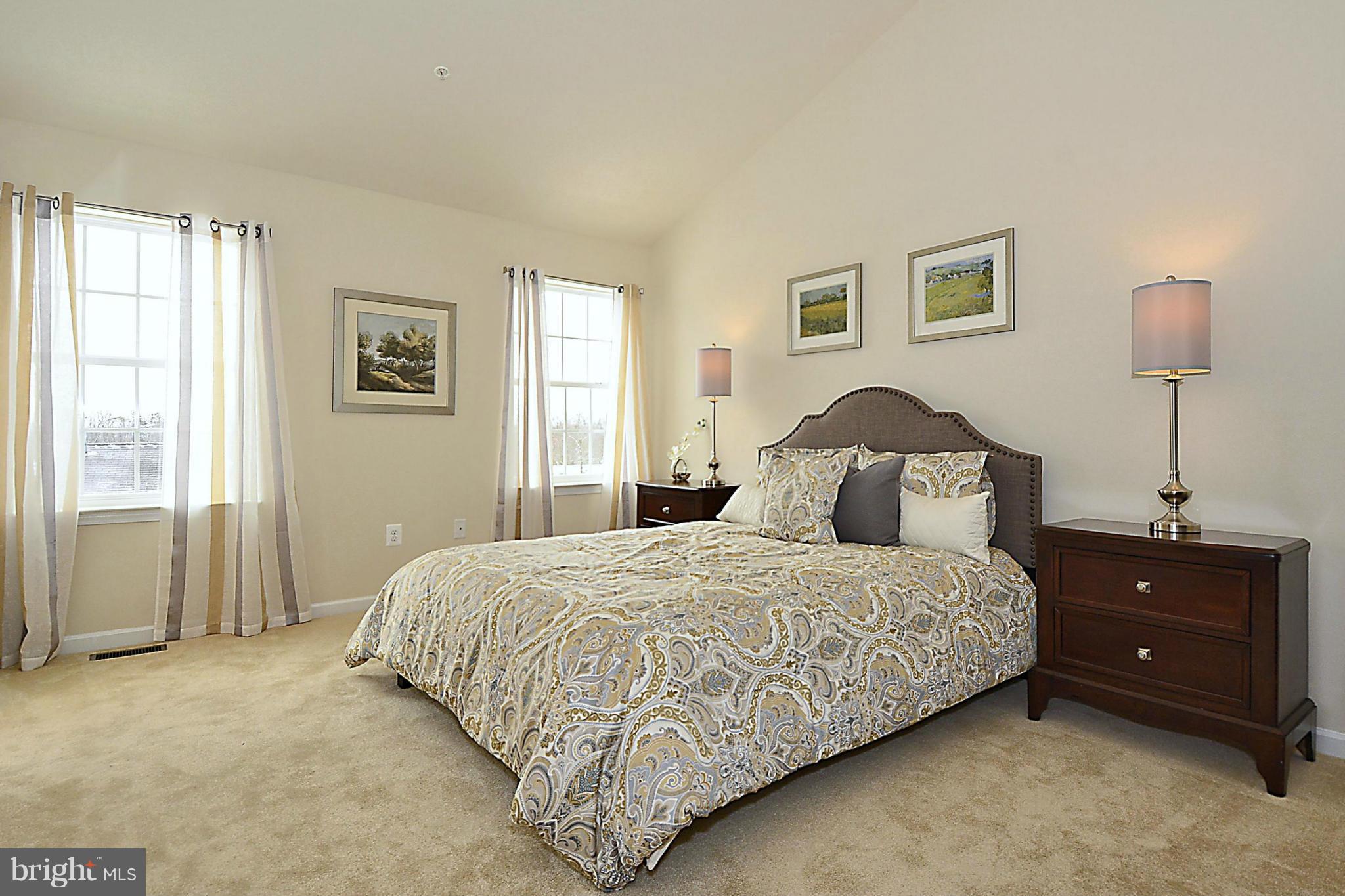 9389 Washington Avenue Laurel, MD 20723 - Photo 16 of 21 Bedroom (Master)