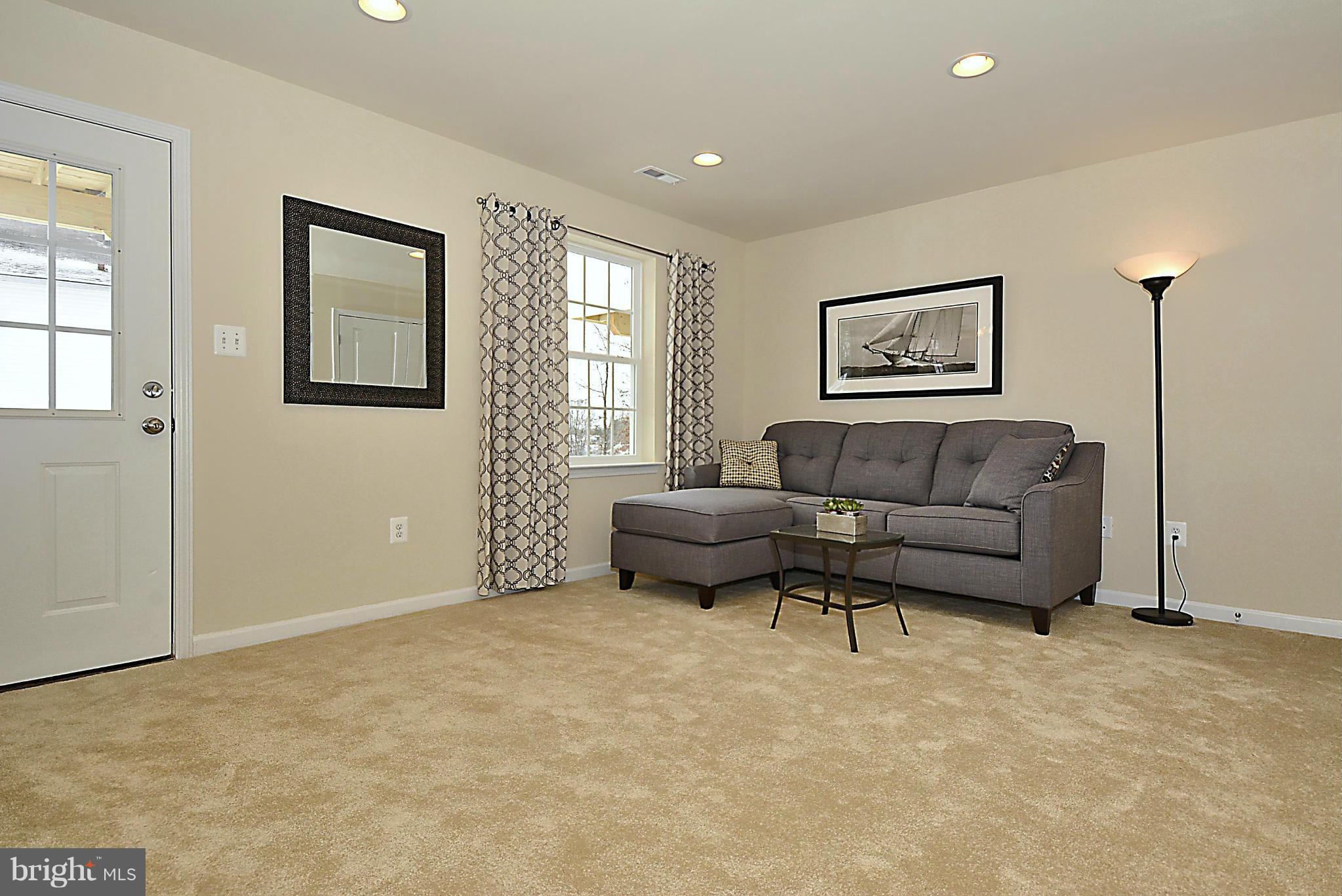 9389 Washington Avenue Laurel, MD 20723 - Photo 20 of 21 Interior (General)