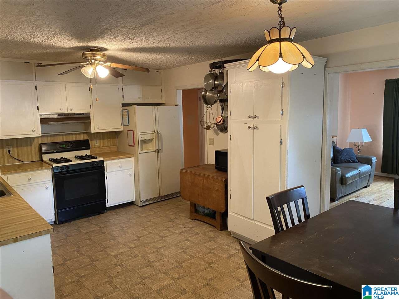 2404 Jana Road Birmingham, AL 35235 - Photo 5 of 20