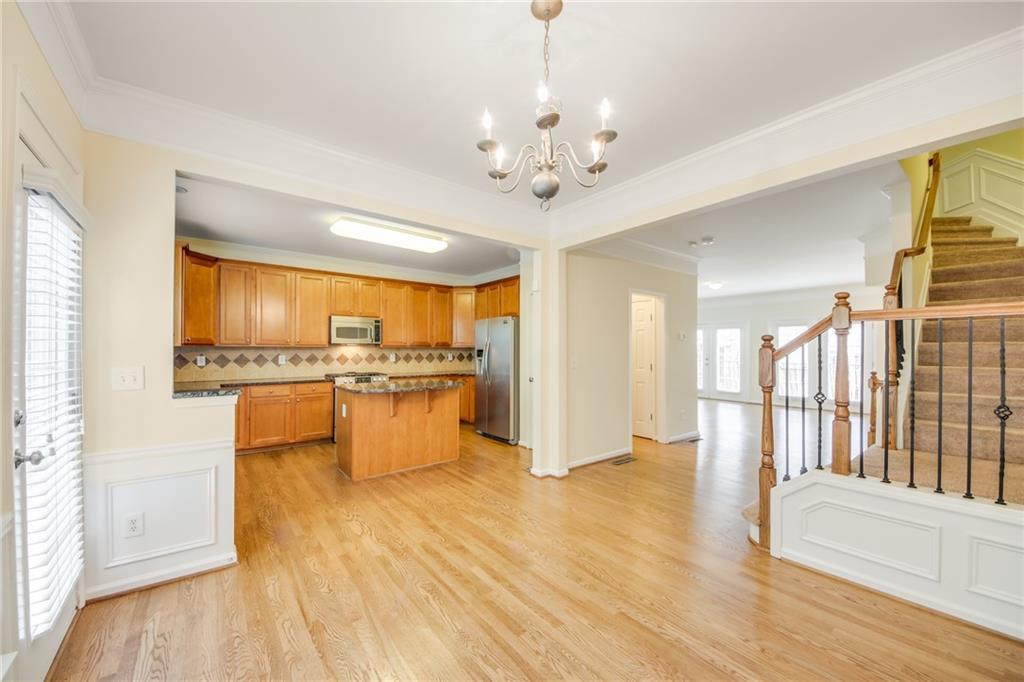 2776 Loftview Square Atlanta, GA 30339 - Photo 8 of 34