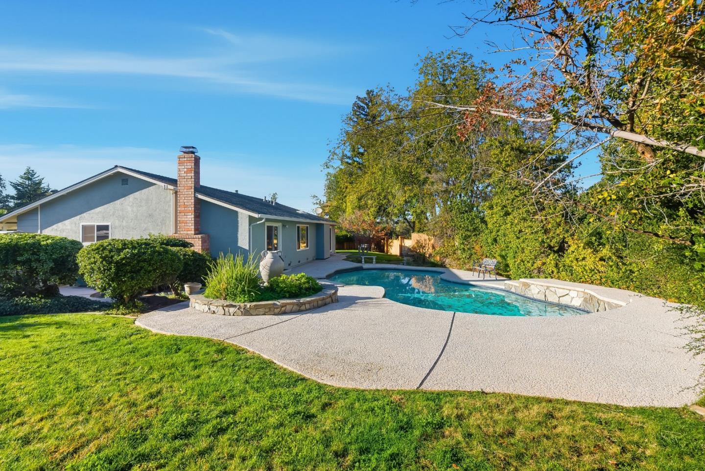 50 Nottingham Place Clayton, CA 94517 - Photo 36 of 41 a view of a house with a yard