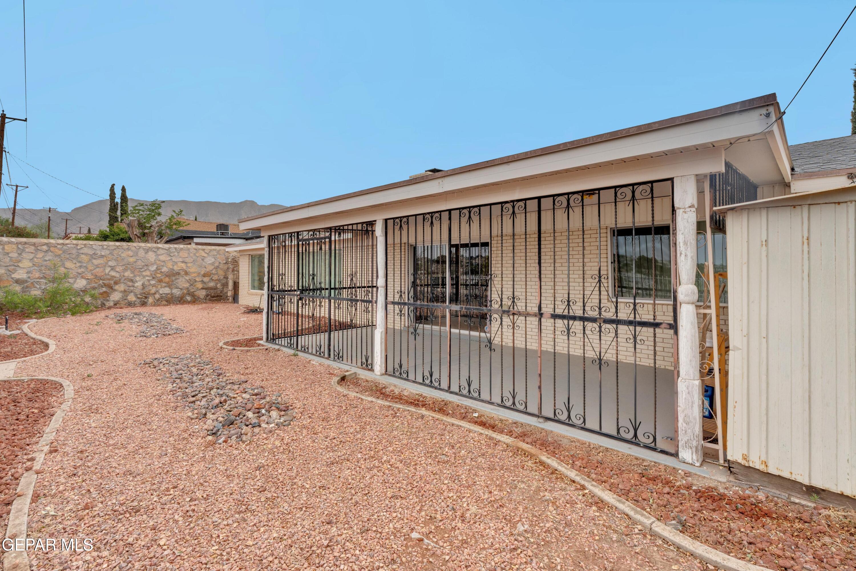 337 Clairemont Road El Paso, TX 79912 - Photo 45 of 45 3 (4)