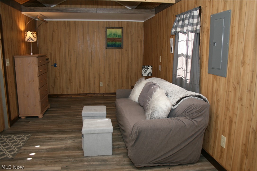 7915 Avon Belden Road North Ridgeville, OH 44039 - Photo 5 of 35 Inside the "she-shed". wow!