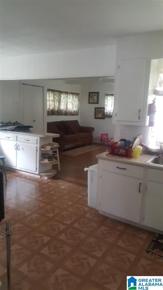 1620 Mims Street Southwest Birmingham, AL 35211 - Photo 2 of 7