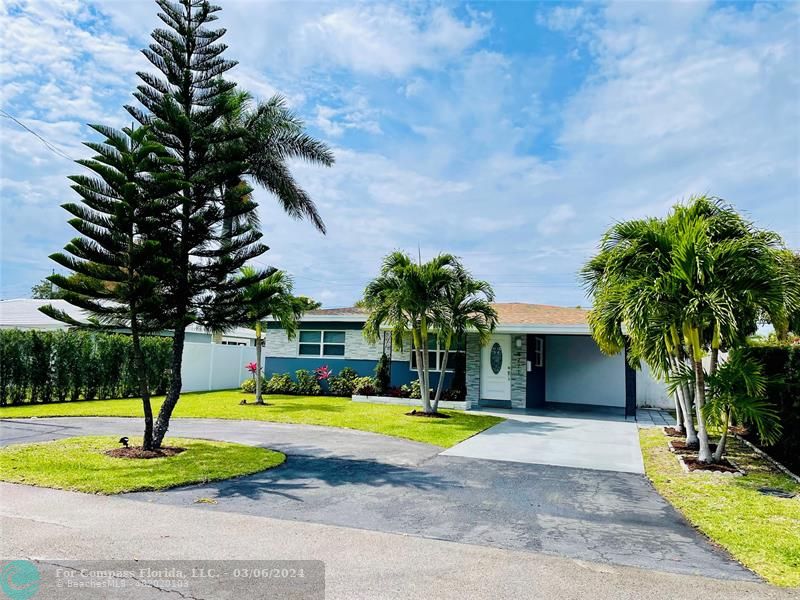 4771 Northeast 2nd Ter  