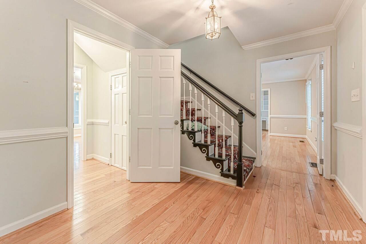 8416 Two Courts Drive Raleigh, NC 27613 - Photo 4 of 29