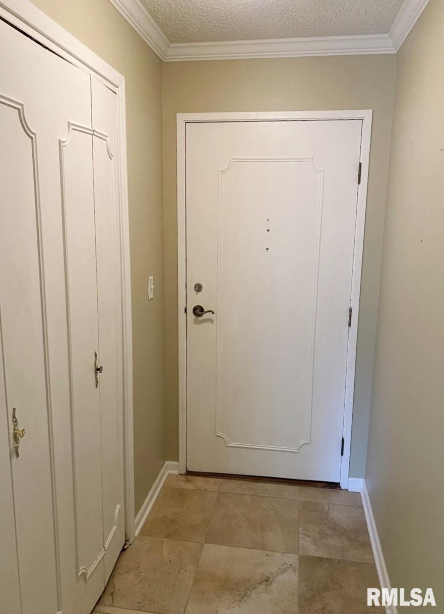 1350 Kimberly Ridge Road, Unit 304 Bettendorf, IA 52722 - Photo 4 of 22 Gallery Image 4
