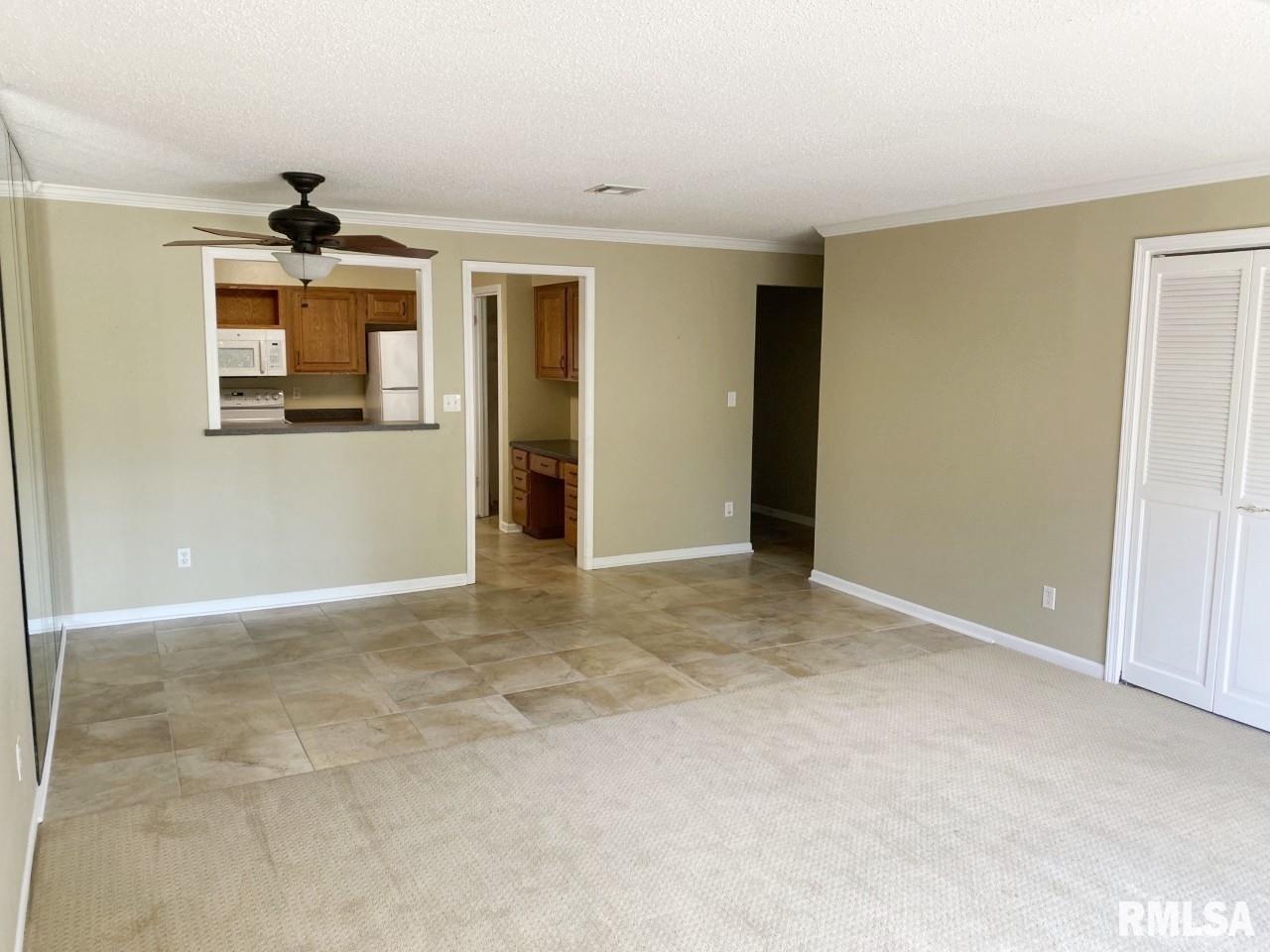 1350 Kimberly Ridge Road, Unit 304 Bettendorf, IA 52722 - Photo 7 of 22 Gallery Image 7