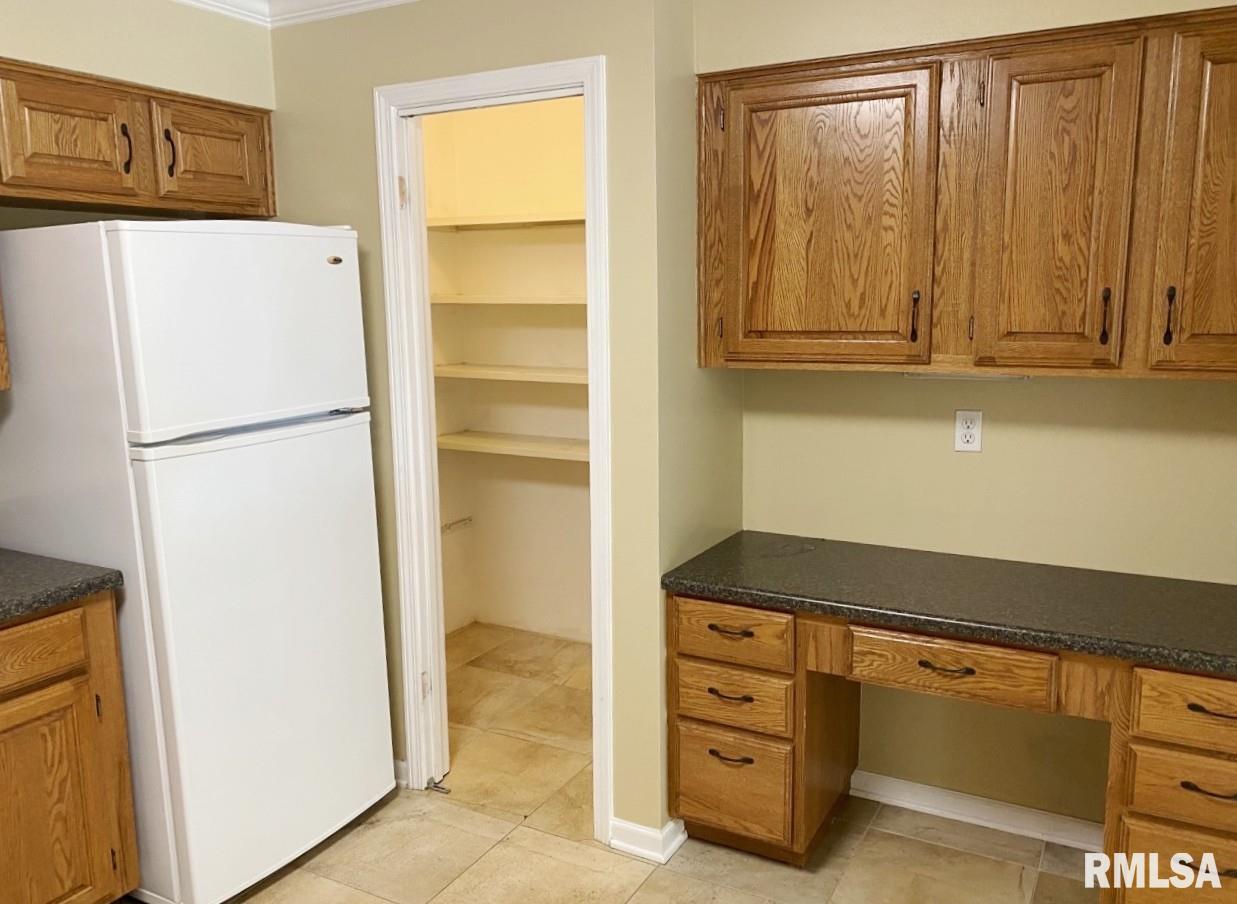 1350 Kimberly Ridge Road, Unit 304 Bettendorf, IA 52722 - Photo 10 of 22 Gallery Image 10