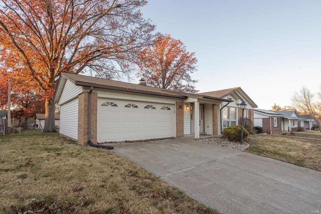 4959 Kerth Road St. Louis, MO 63128 - Photo 2 of 24 Gallery Image 2