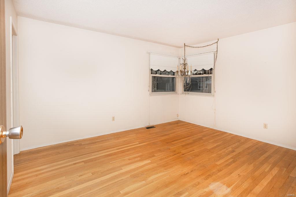 4959 Kerth Road St. Louis, MO 63128 - Photo 15 of 24 Gallery Image 15