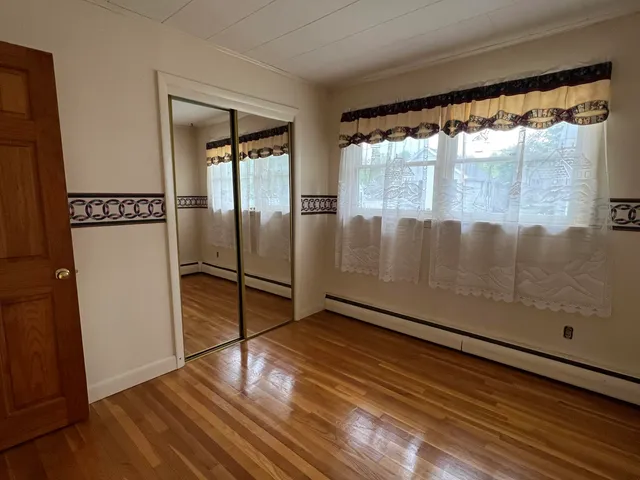 $299,000 | 277 Pearl Street, Bangor, ME 04401