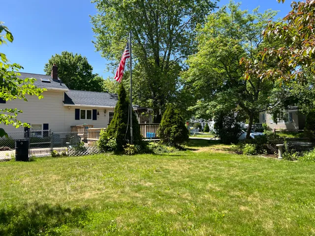 $299,000 | 277 Pearl Street, Bangor, ME 04401