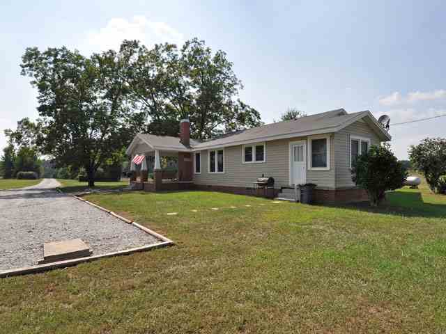 1205 Cola Hawkins Road Anderson, SC 29621 - Photo 15 of 19