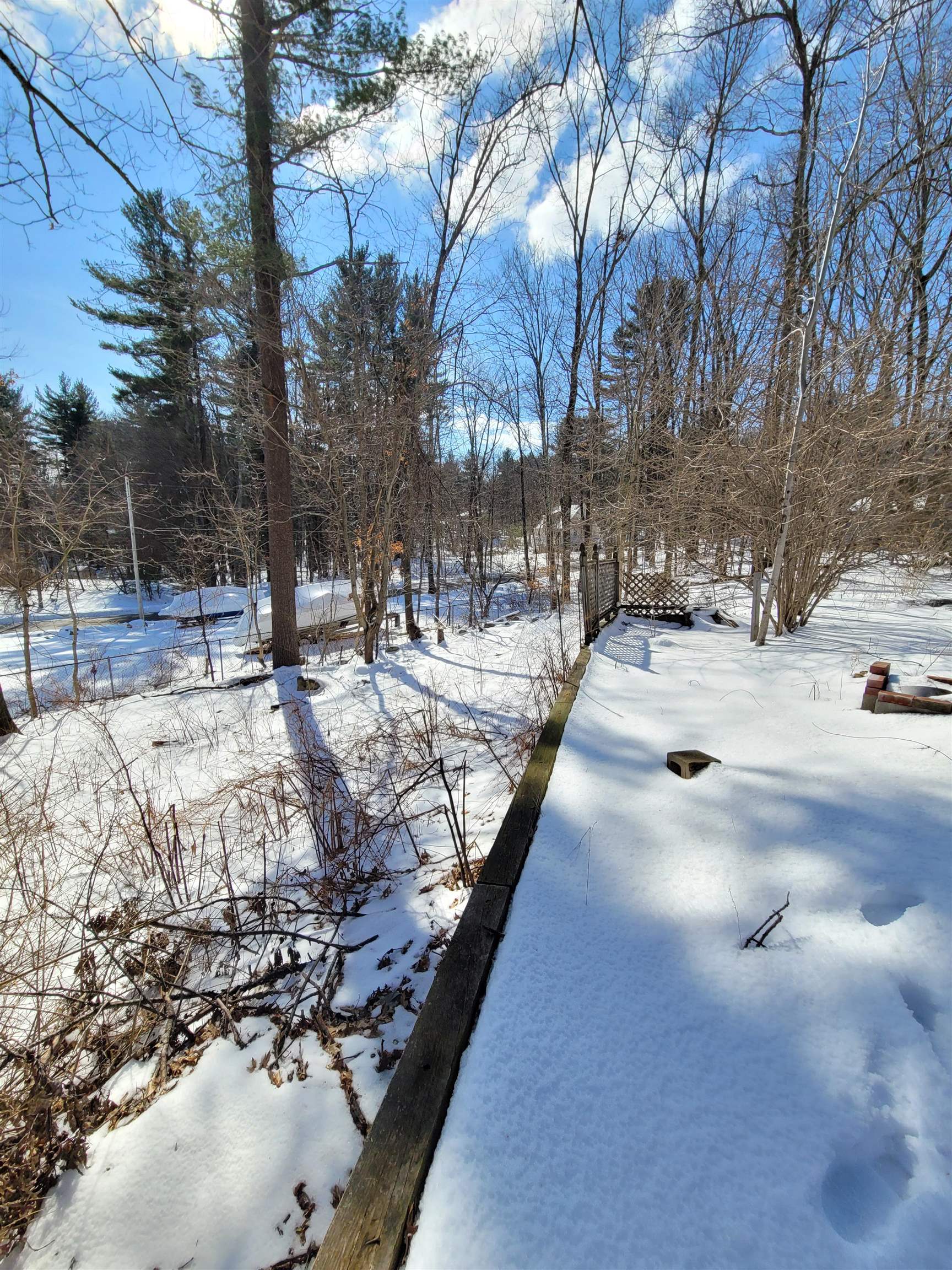 3 Gordon Road Derry, NH 03038 - Photo 26 of 32