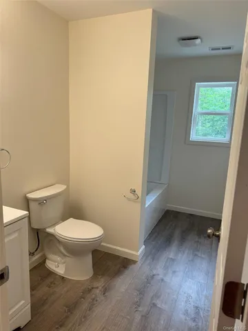 $2,850 | 11 East Alexandra Matthews, Wallkill, NY 12589