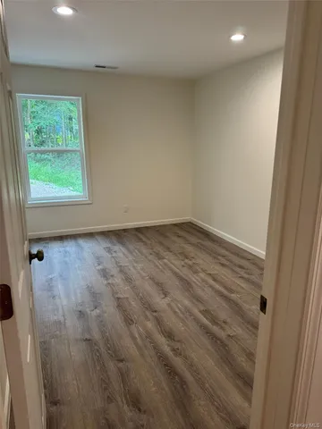 $2,850 | 11 East Alexandra Matthews, Wallkill, NY 12589