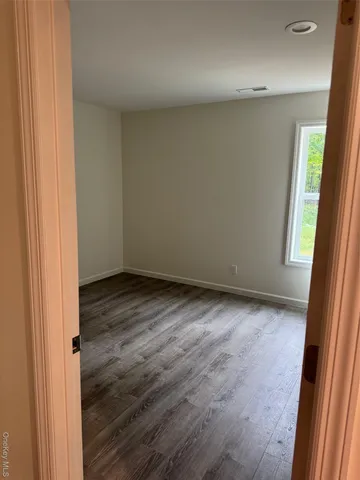 $2,850 | 11 East Alexandra Matthews, Wallkill, NY 12589