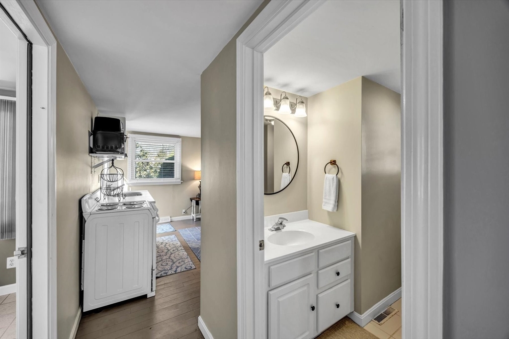 9 Sandhill Lane Orleans, MA 02653 - Photo 20 of 42