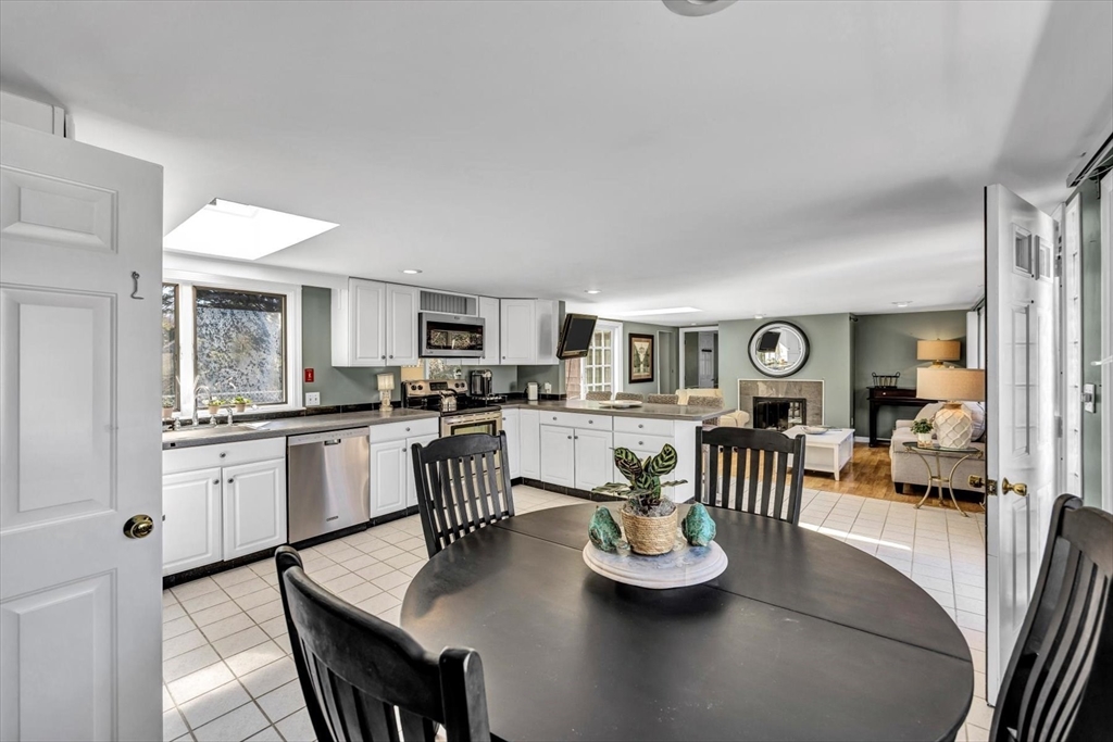 9 Sandhill Lane Orleans, MA 02653 - Photo 8 of 42