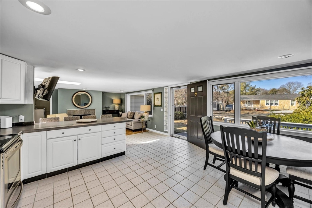 9 Sandhill Lane Orleans, MA 02653 - Photo 9 of 42