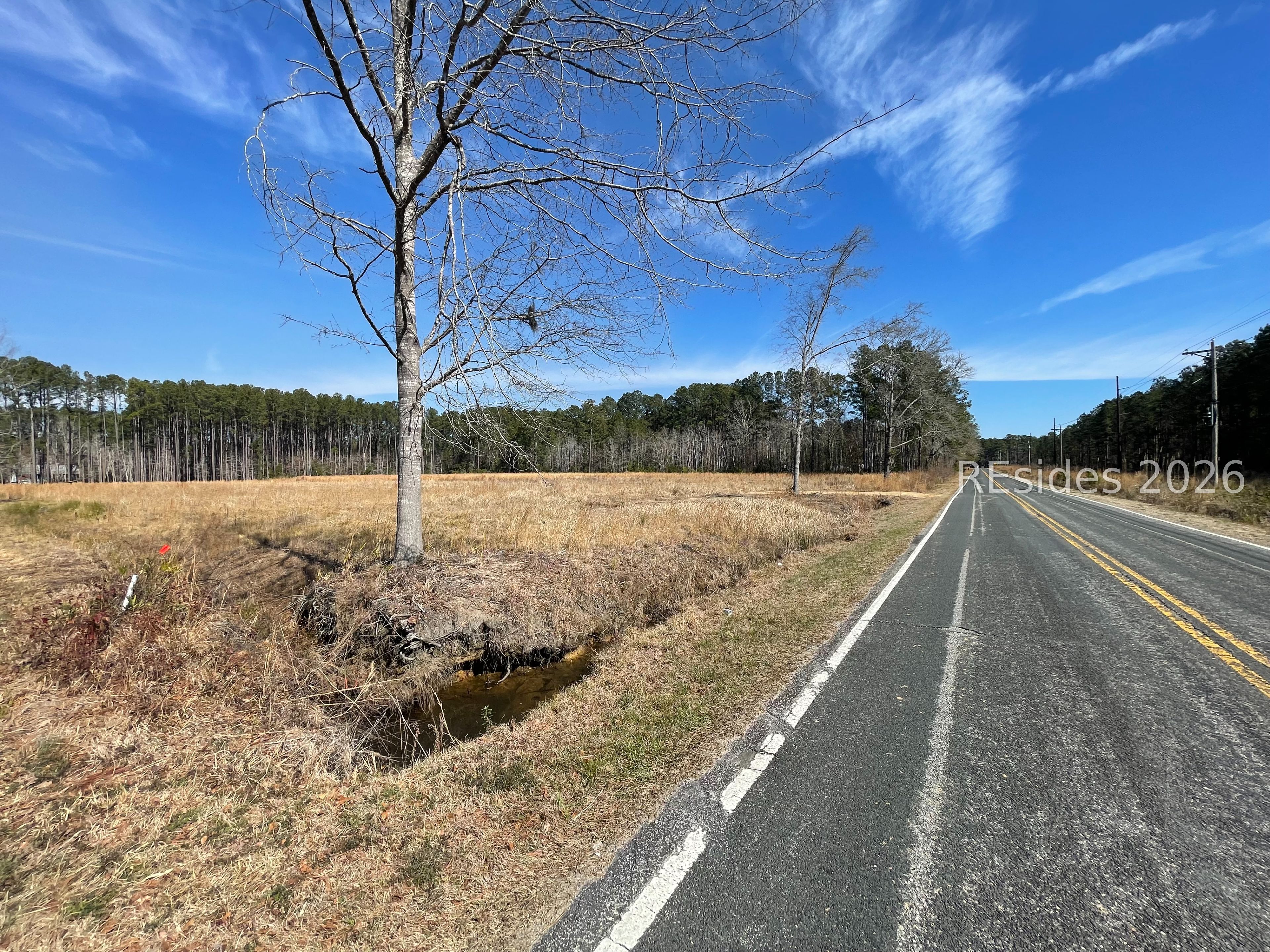 3763 State Rd S-27-19 Ridgeland, SC 29936 - Photo 2 of 7