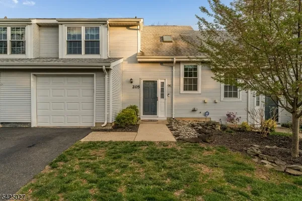 $475,000 | 205 Chatsworth Drive, Somerset, NJ 08873