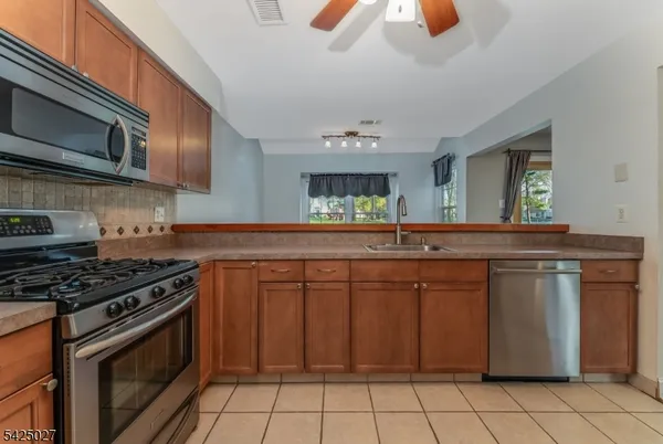 $475,000 | 205 Chatsworth Drive, Somerset, NJ 08873